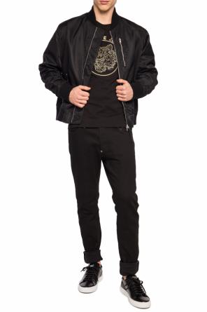 T-shirt z wyszytym wzorem z logo, zdjęcie 2 T-shirt z wyszytym wzorem z logo od Versace Jeans